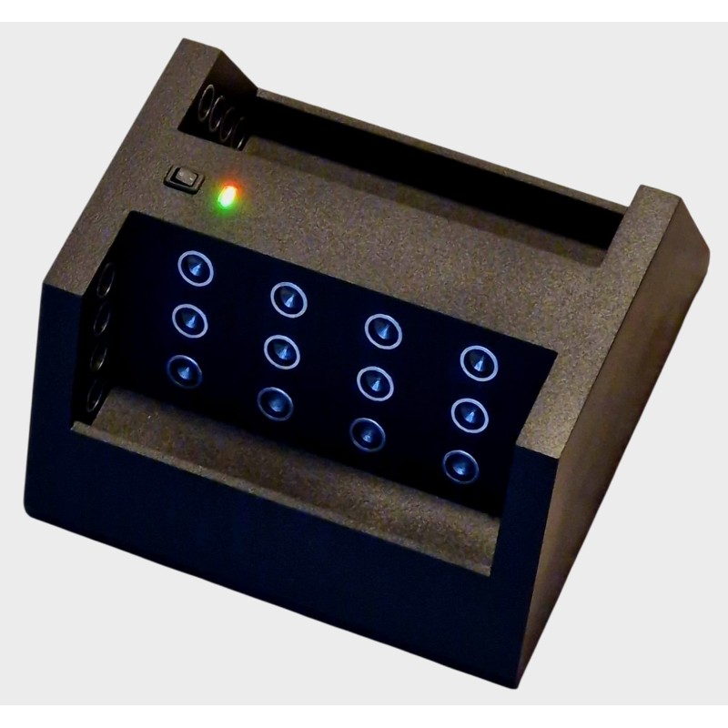 Audio Jammer Safe Talk V4 – biurkowy zagłuszacz dźwięku do ochrony rozmów przed podsłuchem