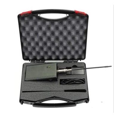 Detektor MAGFIELD PRO – wykrywacz pola magnetycznego do lokalizacji urządzeń śledzących GPS